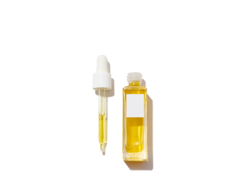 The Difference Between Serums, Ampoules, Emulsions, And Essences